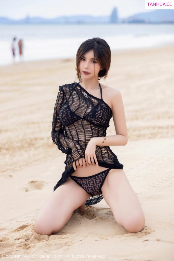 綺裡嘉 绮里嘉 [XiuRen]高清写真图 2024.01.19 No.7988 绮里嘉ula 三亚心愿旅拍第5张图片